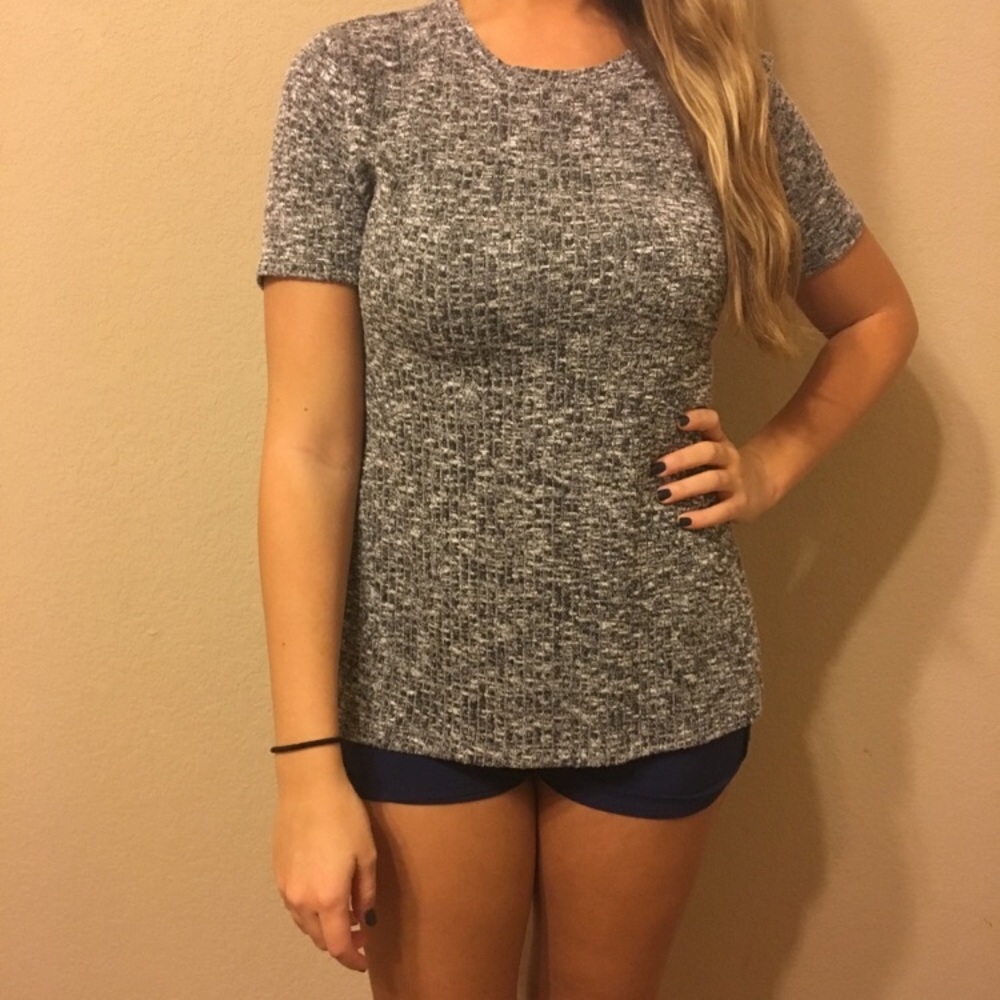 TEE - Picture 7 of 8